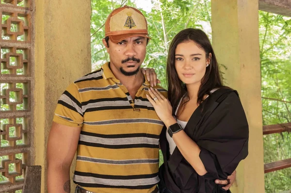 Sophie Charlotte e Xamã por Reprodução | TV Globo