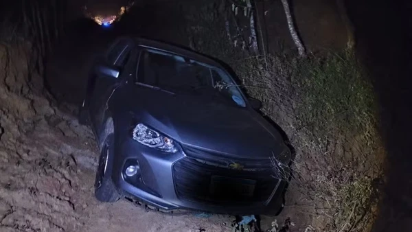 Veículo foi encontrado na localidade de Serra Branca