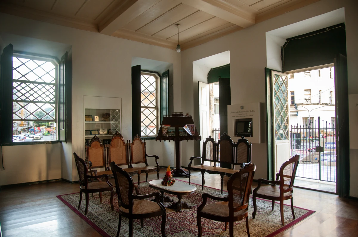 Palácio da Associação Comercial da Bahia guarda registros da história do Brasil por Sora Maia/CORREIO