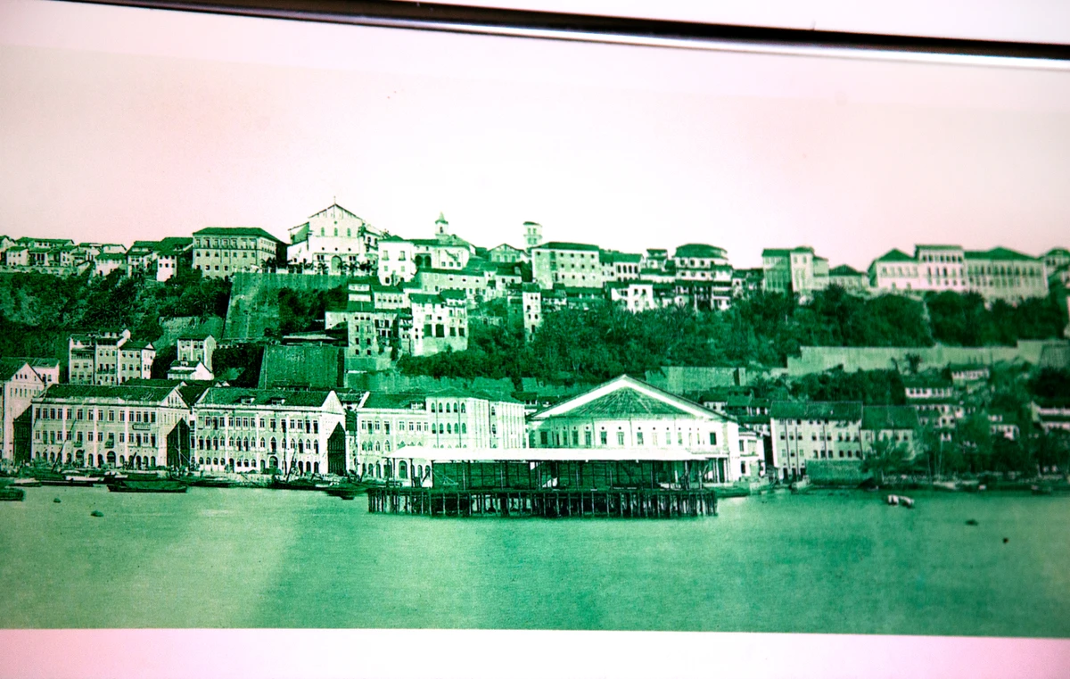 Palácio da Associação Comercial da Bahia guarda registros da história do Brasil por Sora Maia/CORREIO