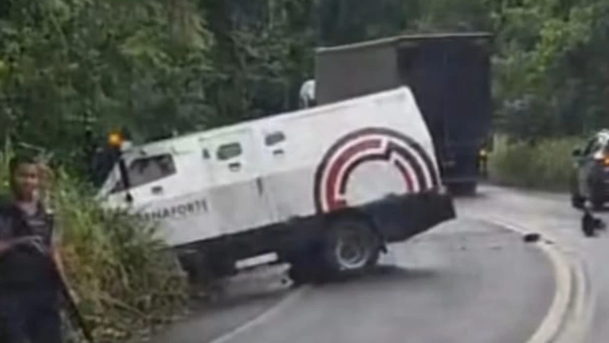 Acidente com carro-forte no sul da Bahia