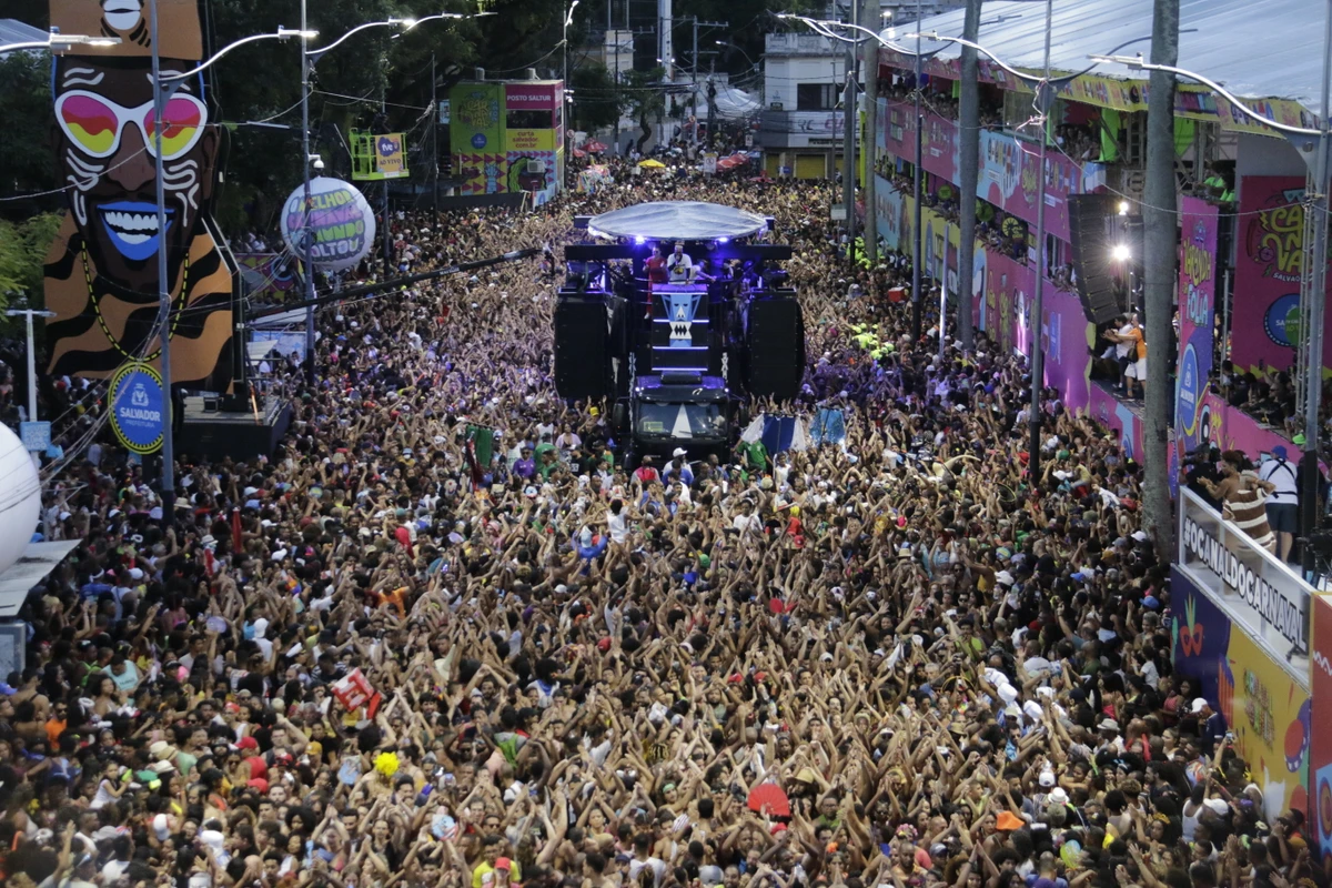 BaianaSystem no Campo Grande (2023) por Ana Lúcia Albuquerque/CORREIO