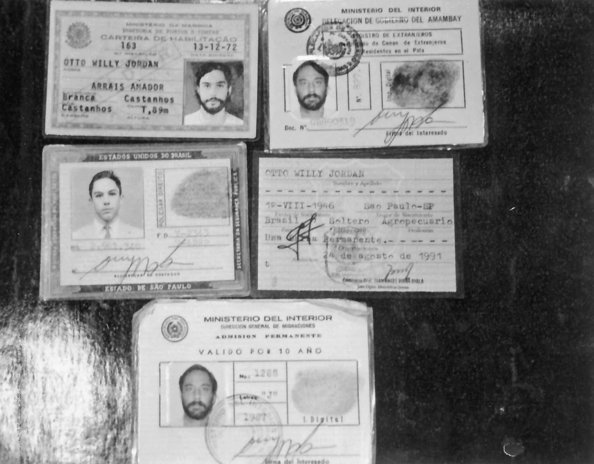 Documentos de Otto por Débora Paes/Arquivo CORREIO