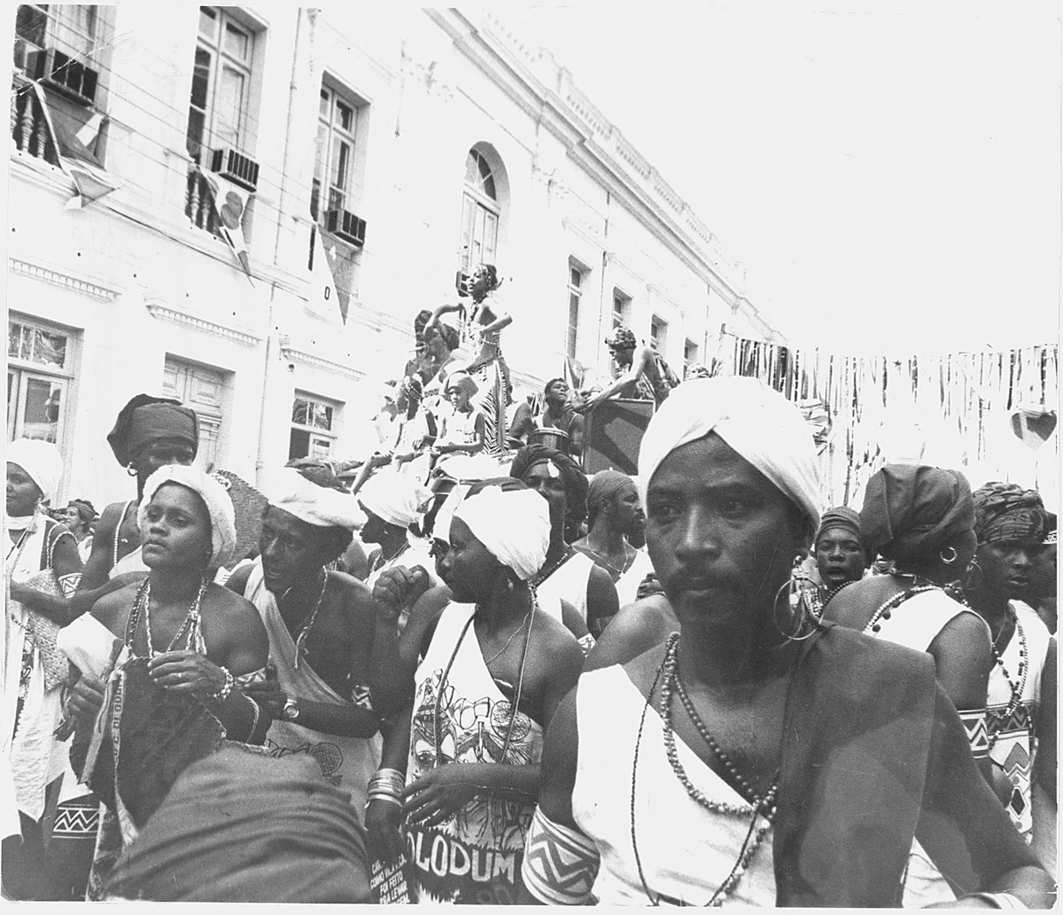 Primeiro desfile do Olodum no Carnaval de Salvador (1980) por Arquivo CORREIO