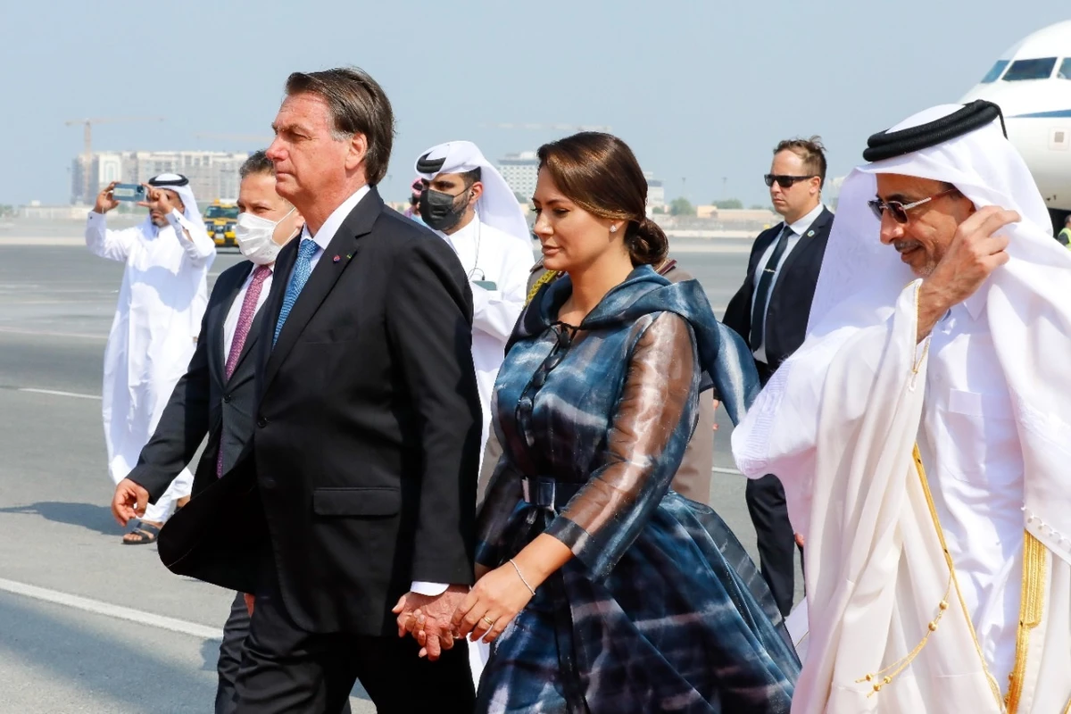 Bolsonaro e Michelle em Doha por Isac Nóbrega/PR