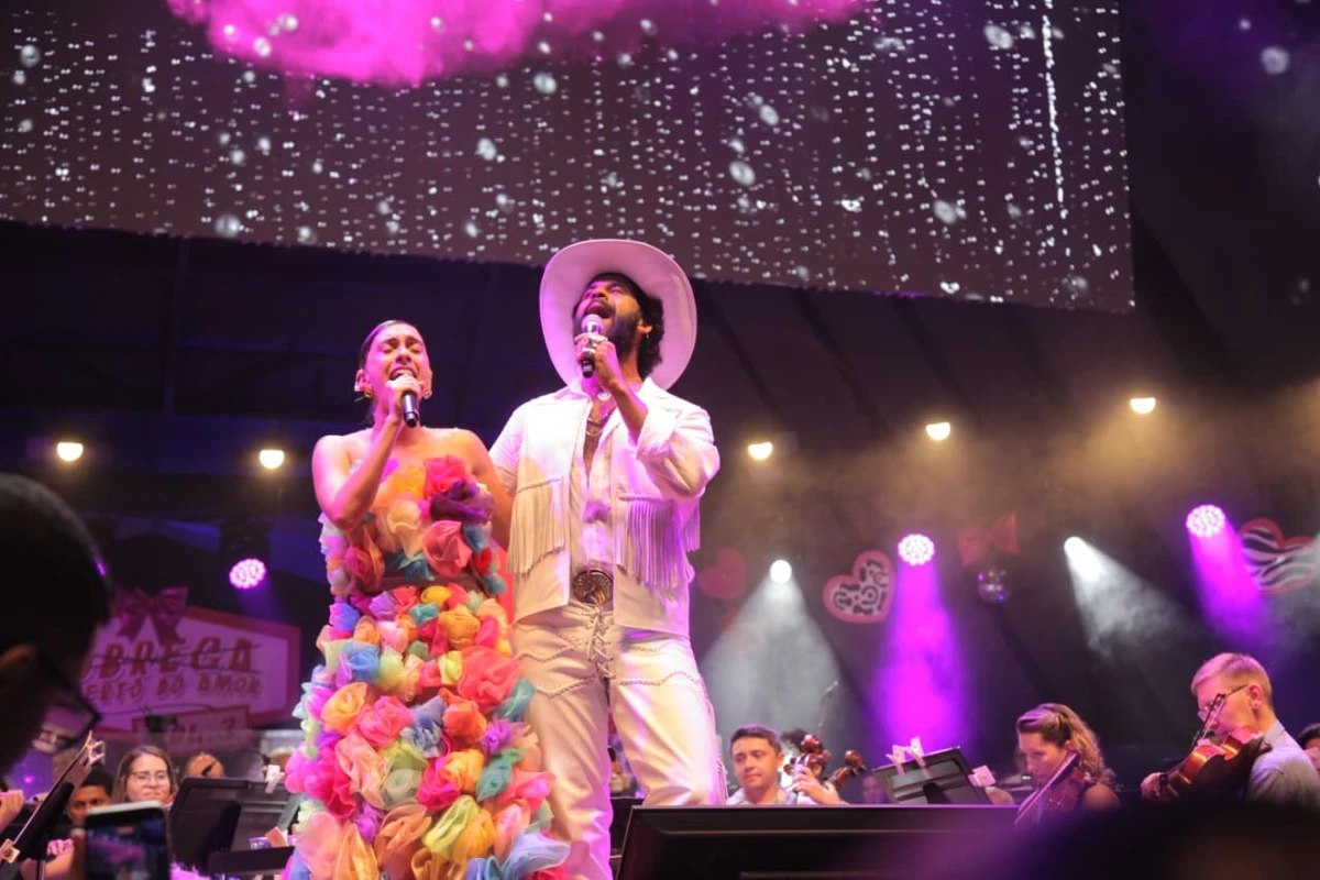 Osbrega dá novas roupagens a sucessos românticos por Sora Maia/CORREIO