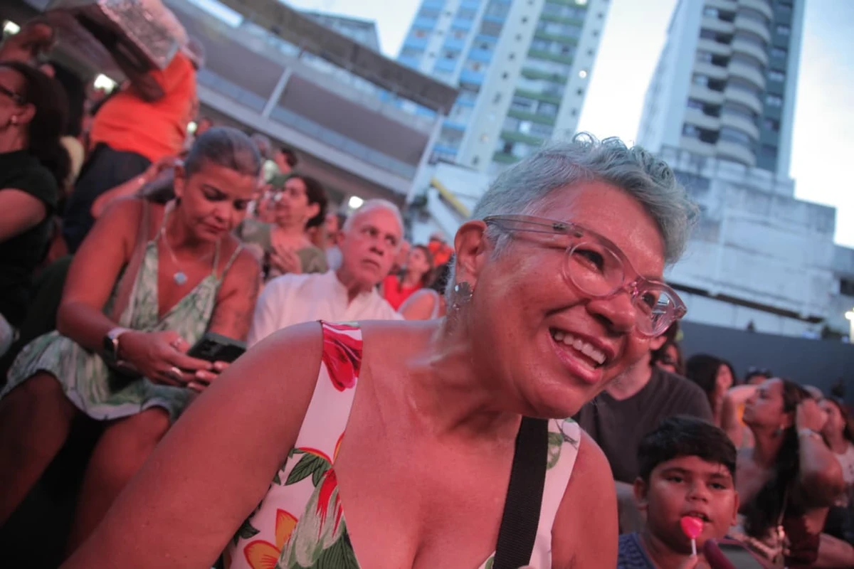 Lilian Barbuda é fã raiz da Osba e não perde um concerto por Sora Maia/CORREIO