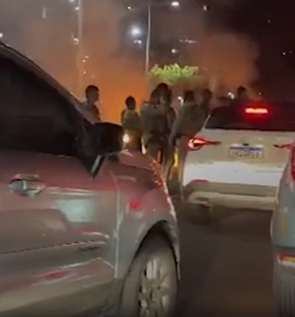 Protesto de moradores contra ação da PM na Federação, onde idoso foi morto por Reprodução