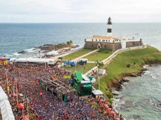 Imagem - Um mês para o Carnaval: hospedagem para folia chega a R$ 42 mil em Salvador