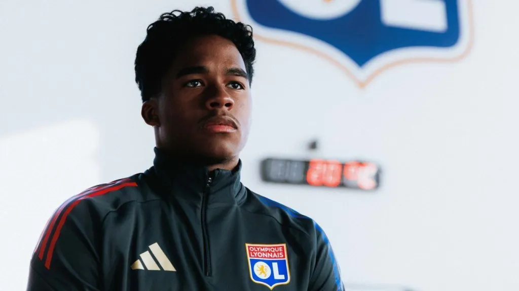 Endrick foi para o Lyon por Divulgação
