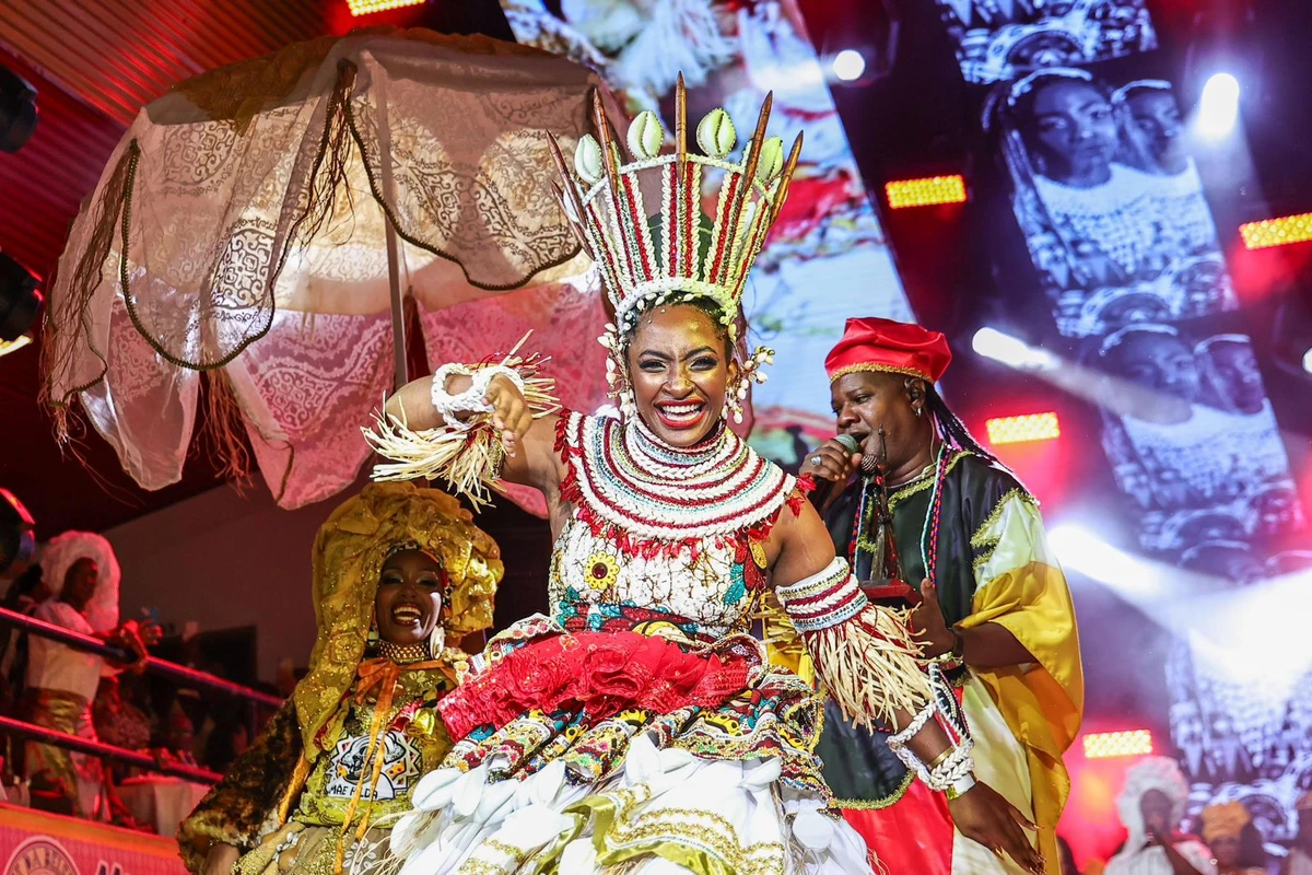 Noite da Beleza Negra elege a 45ª Deusa do Ébano do Ilê Aiyê