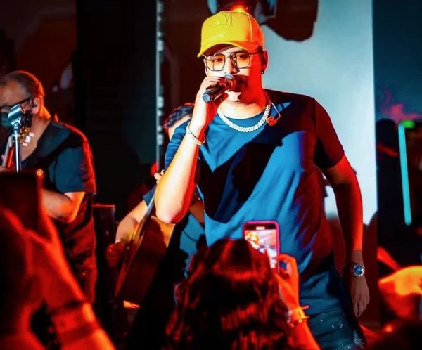 Yeison Jiménez por Reprodução