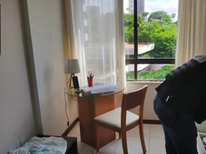 Imagem - Fotógrafo é denunciado por vender imagens íntimas de mulheres em sites adultos sem autorização