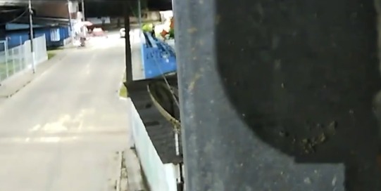 Adolescente é baleado em praça de Santa Cruz Cabrália por Reprodução