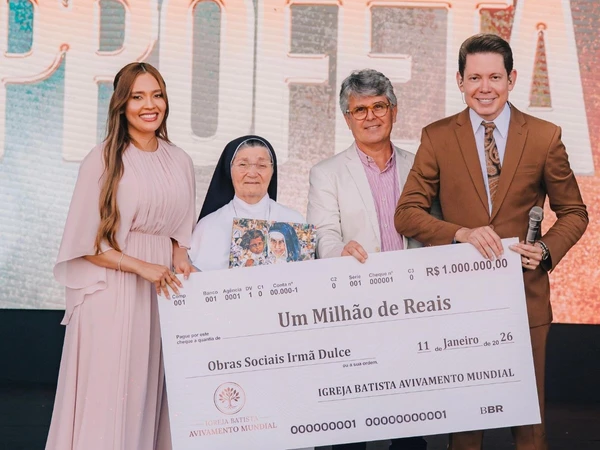 Bruno Leonardo fez doação através do Ministério