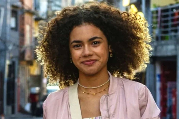 Joélly (Alana Cabral)