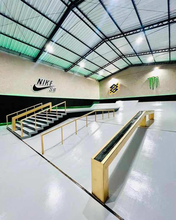 Pista de skate de Rayssa Leal por Reprodução