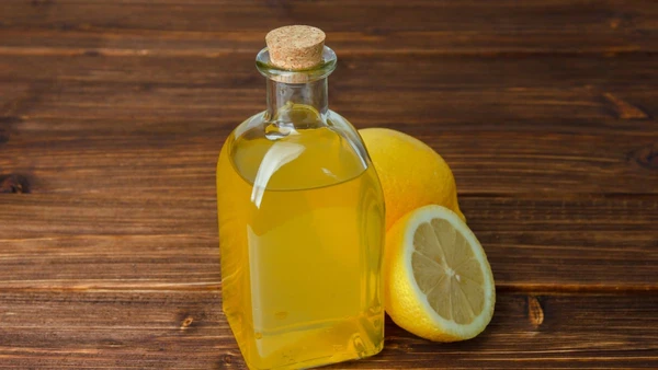 Um guia prático para usar o azeite e o limão como aliados da sua saúde digestiva