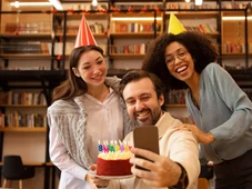 Imagem - A história surpreendente de como a canção de Feliz Aniversário atravessou fronteiras e se espalhou pelo mundo todo