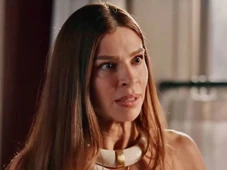 Imagem - ‘Três Graças’: Arminda surta após usar substâncias ilícitas do filho e causa confusão nas ruas de São Paulo