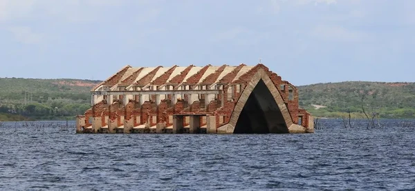 Atlântida brasileira: cidade submersa atrai curiosos em Pernambuco e revela segredos