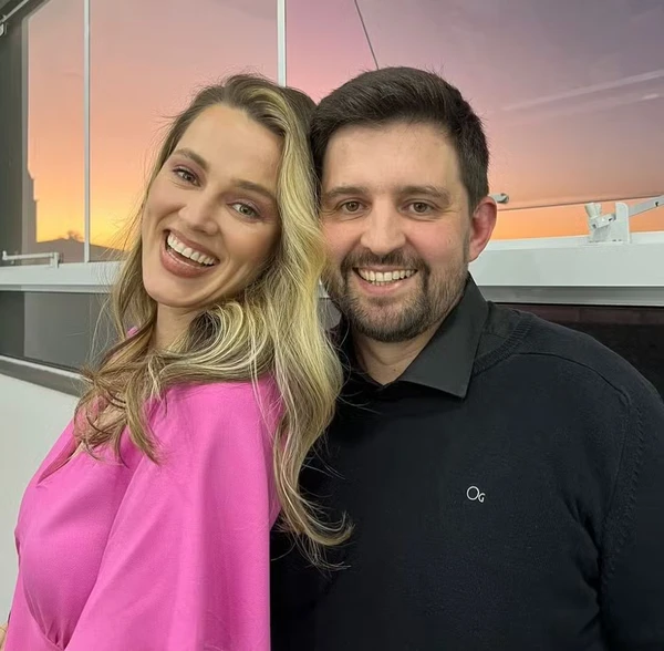 Bruna Tavares com o marido por Reprodução