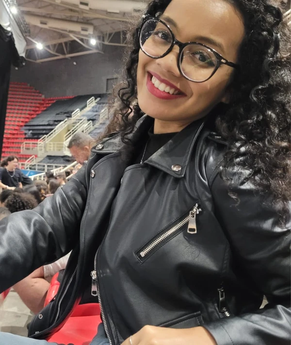 Com a obra de fantasia Victor Veracruz - Advogado de Criaturas e Seres Mágicos, Elisa Barbosa será publicada pela Record. por Reprodução