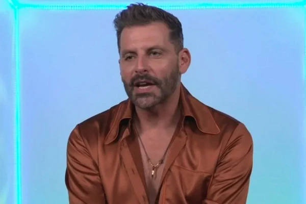 Henri Castelli foi agredido em 2020