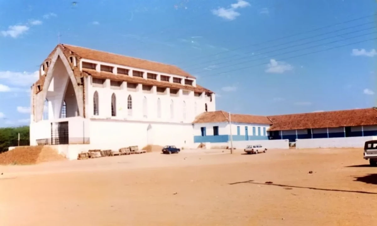 Igreja do Sagrado Coração de Jesus, Petrolândia por Divulgação/Prefeitura de Petrolândia