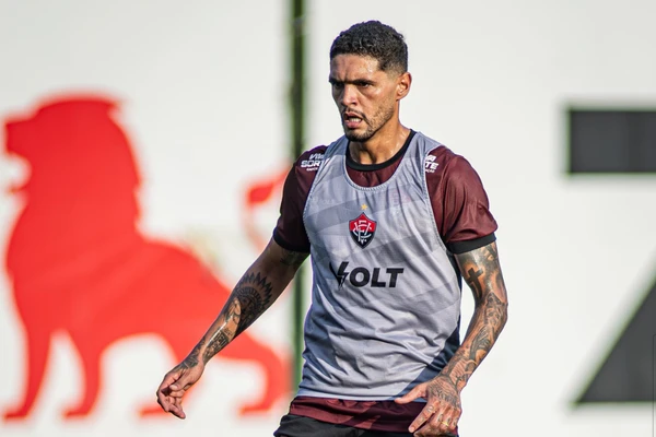 Riccieli treinando na Toca por Victor Ferreira/EC Vitória