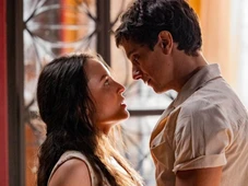 Imagem - Túlio se despede de Estela enquanto Celso cerca Ernesto em 'Êta Mundo Melhor!'
desta quinta (15)