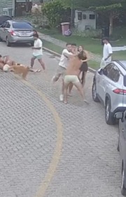 Briga generalizada com jogadores do Fortaleza por Reprodução