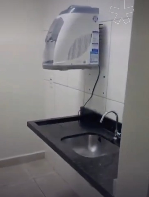 Cela de Bolsonaro na Papudinha por Reprodução