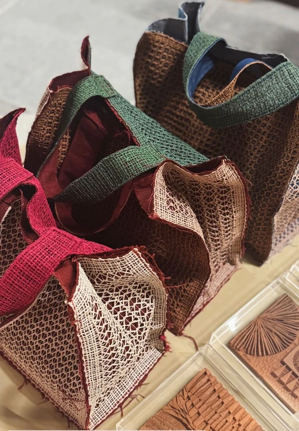 Coleção de Alina Amaral por Divulgação