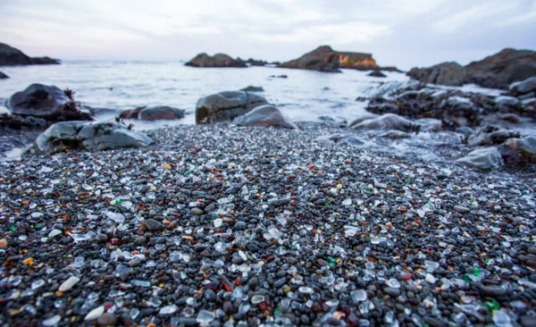 Glass Beach por Reprodução | California Through My Lens