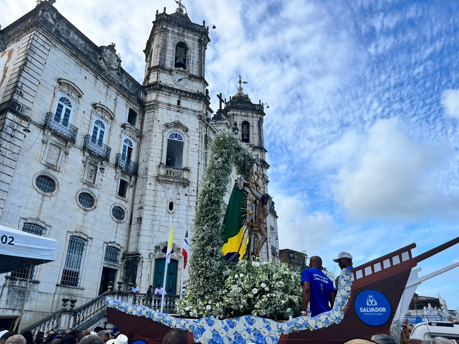 Imagem do Senhor do Bonfim sai da Basílica da Conceição da Praia por Jorge Gauthier 