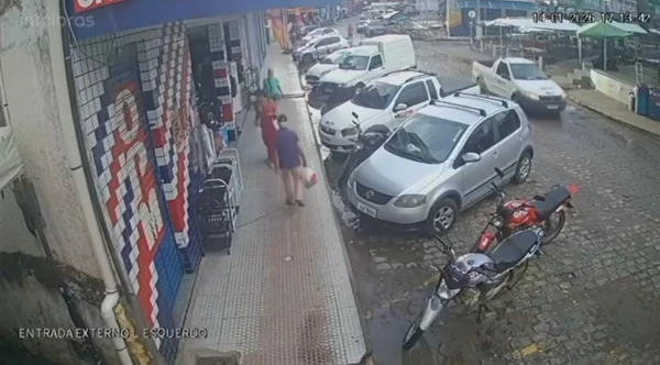 Influenciadora é vítima de importunação sexual em Poções por Reprodução