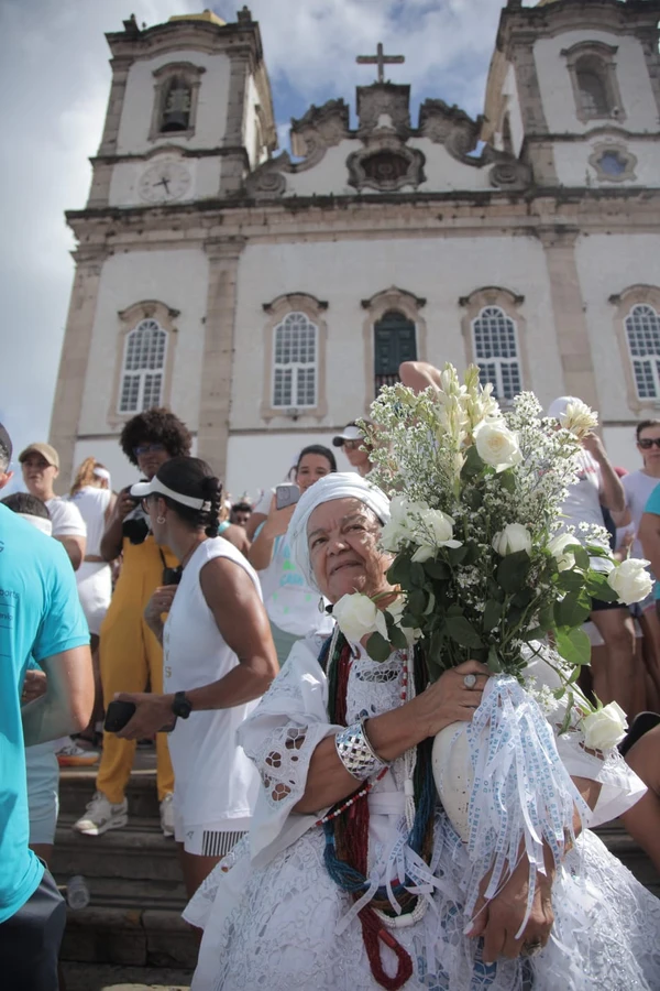 Lavagem do Bonfim  por Sora Maia / CORREIO