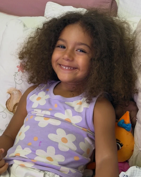 Liz, filha mais velha de Léo Santana e Lore Improta por Reprodução/Instagram