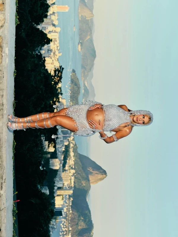 Lore Improta está grávida do segundo filho com Léo Santana por Reprodução/Instagram