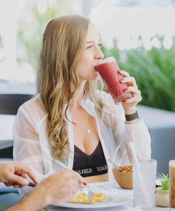 No 'verão sem ressaca', estabelecimentos como o Mana têm despontado como pontos de encontro do pós-treino e da vida ativa em Salvador por Mana/Divulgação