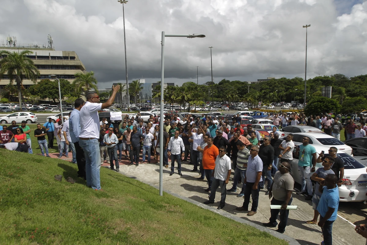 Protesto de motoristas após crime por Arisson Marinho/Arquivo CORREIO