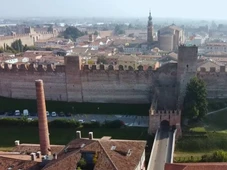 Imagem - Cidade murada mais bonita da Europa é fácil de andar a pé e continua intacta como há 800 anos