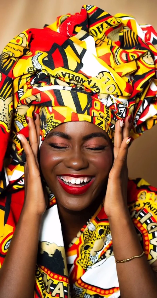 Cecília Cadile, 35 anos, Itapuã. É consultora de imagem por André Frutuôso/Casa de Mainha