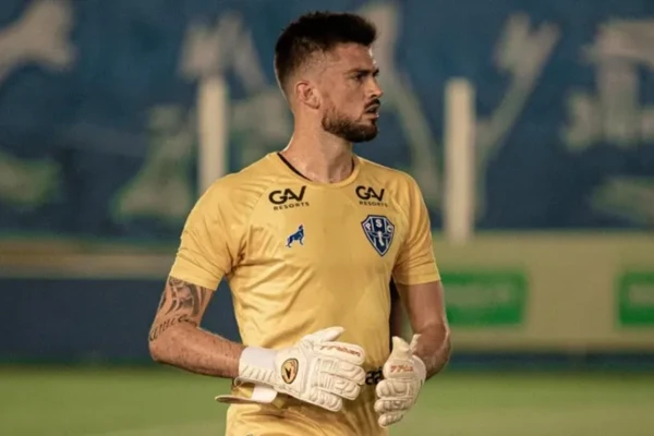 Elias em ação pelo Paysandu  por John Wesley/Paysandu