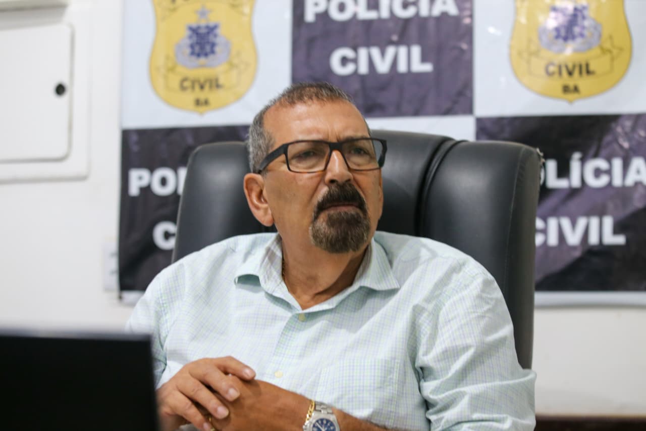 Integrantes do CV controlam esquema de flanelinhas no Rio Vermelho por Arisson Marinho/CORREIO