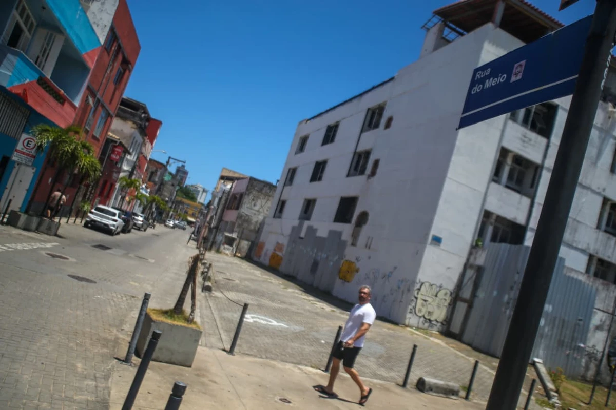 Integrantes do CV controlam esquema de flanelinhas no Rio Vermelho por Arisson Marinho/CORREIO