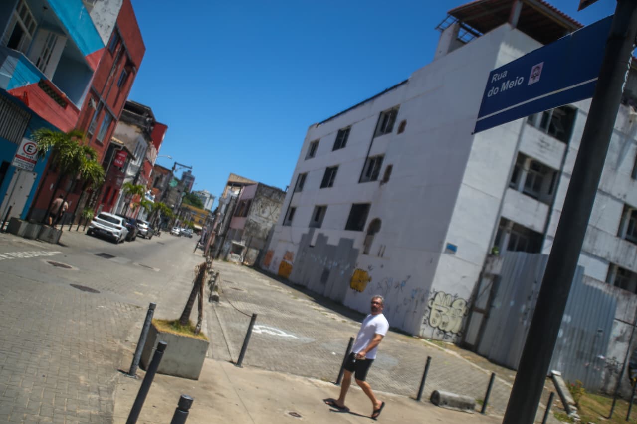Integrantes do CV controlam esquema de flanelinhas no Rio Vermelho por Arisson Marinho/CORREIO