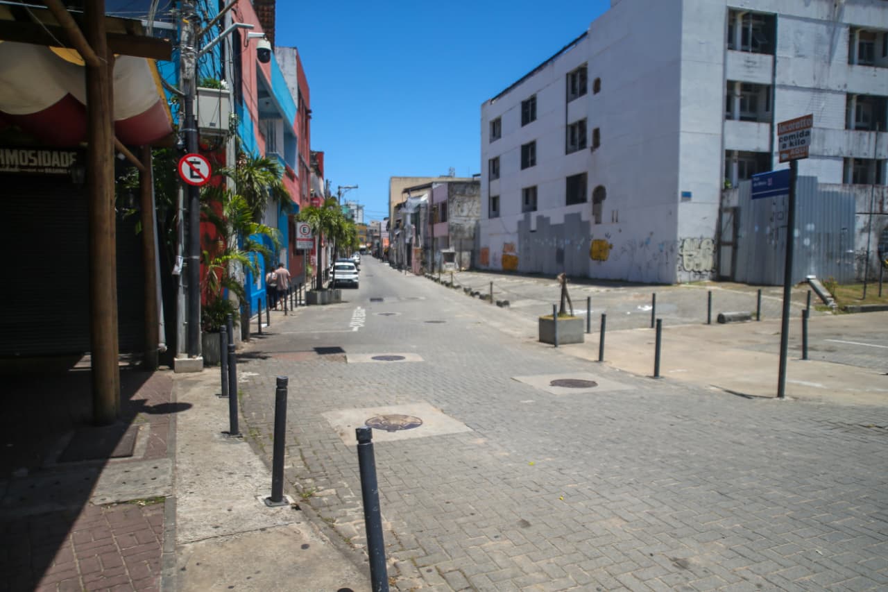 Integrantes do CV controlam esquema de flanelinhas no Rio Vermelho por Arisson Marinho/CORREIO