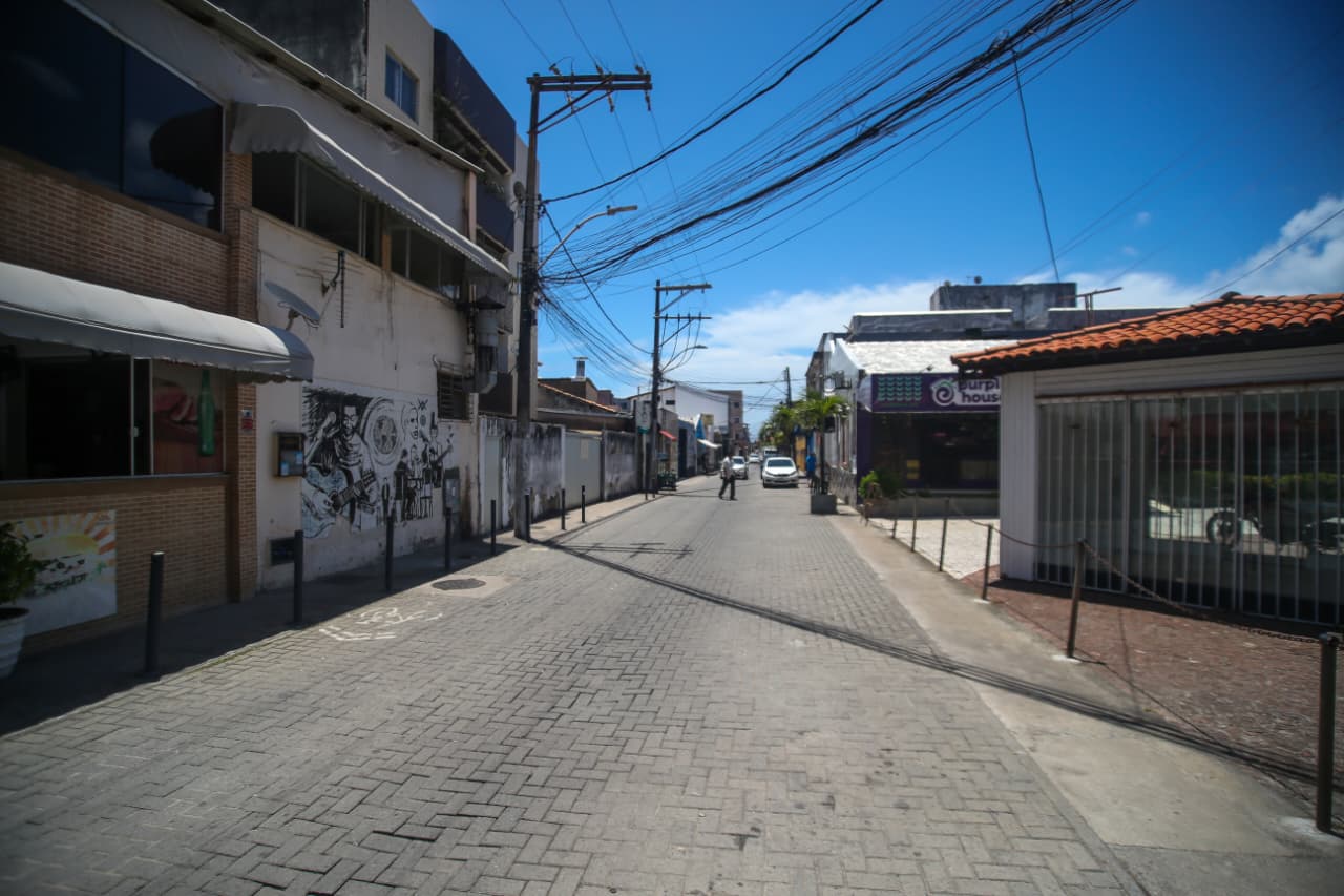 Integrantes do CV controlam esquema de flanelinhas no Rio Vermelho por Arisson Marinho/CORREIO